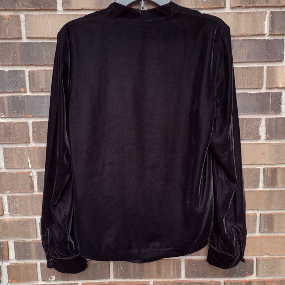 Lauren Ralph Lauren Black Velvet Surplice Pleated Blouse NWT Size 10 Holiday - Picture 6 of 9
